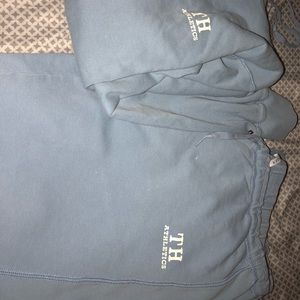 TOMMY HILFIGURE VINTAGE SWEATPANTS/Jacket set